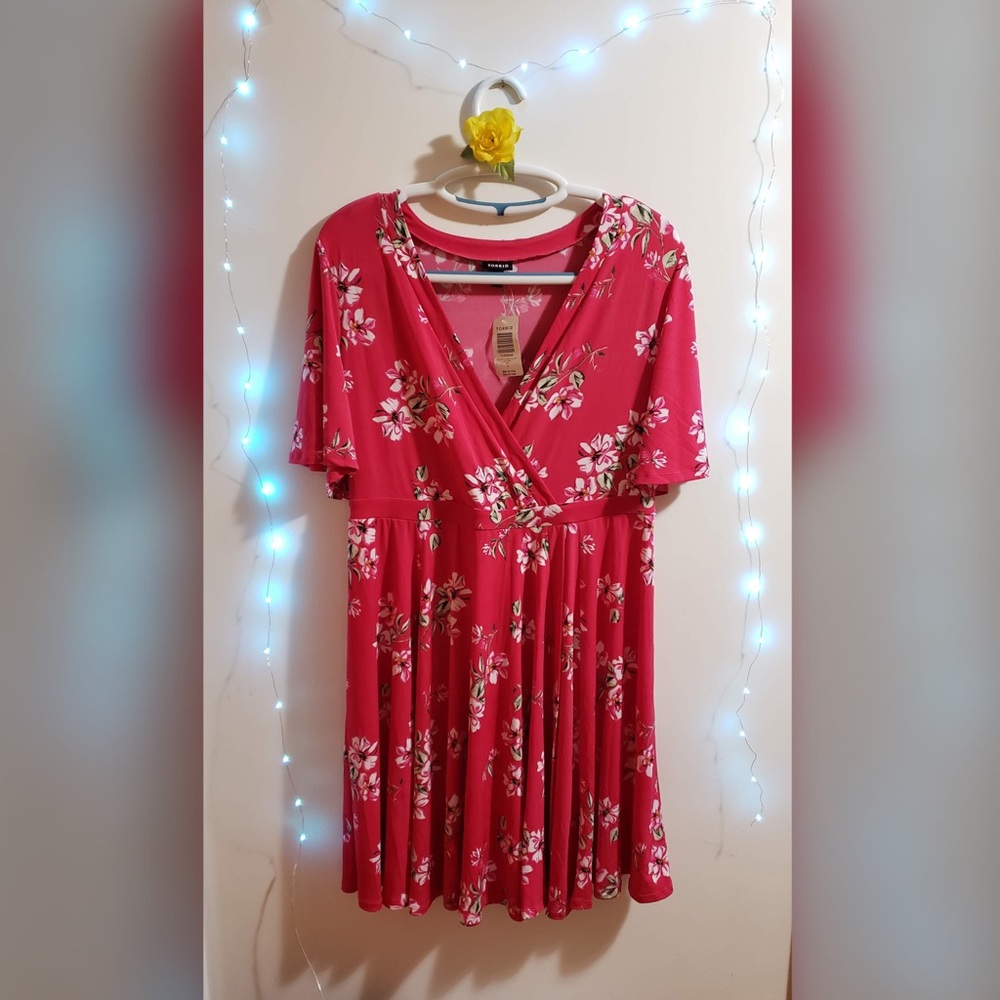 *NWT* Raspberry Floral Jersey Knit Faux Wrap Dress